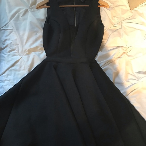 Brand New Marciano Black Dress - Picture 4 of 4